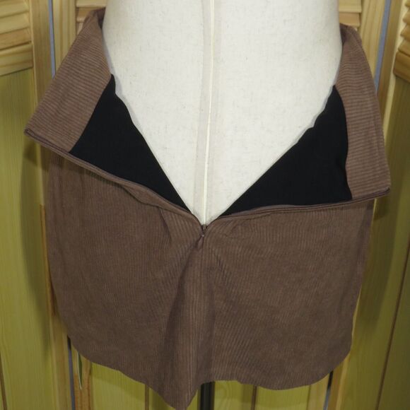Halara Light Brown Corduroy Front Slit Mini Skort Size Large - Picture 3 of 13